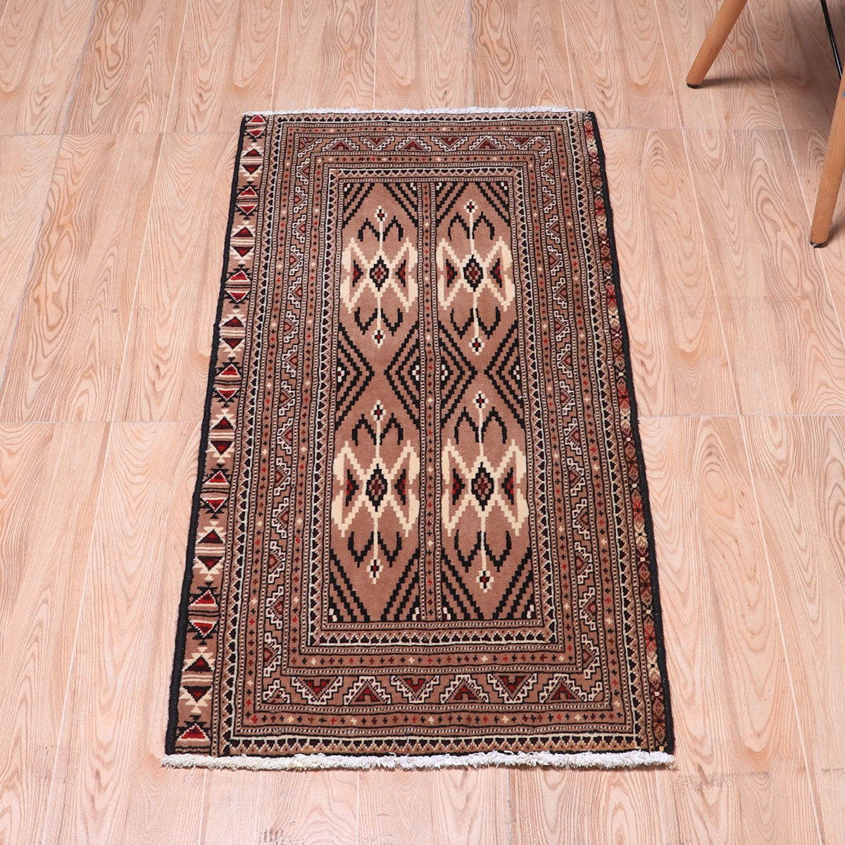 ペルシャ絨毯(イラン産)トルクメン 112×51cm(FS-70053)