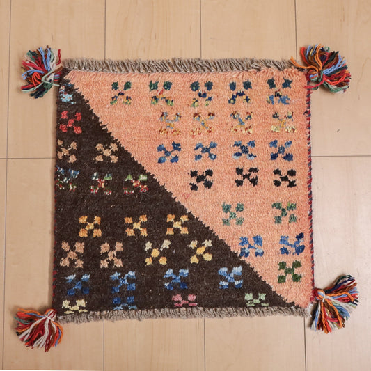 【2枚で46,000円】ギャッベ 37×39cm(BP-12177)