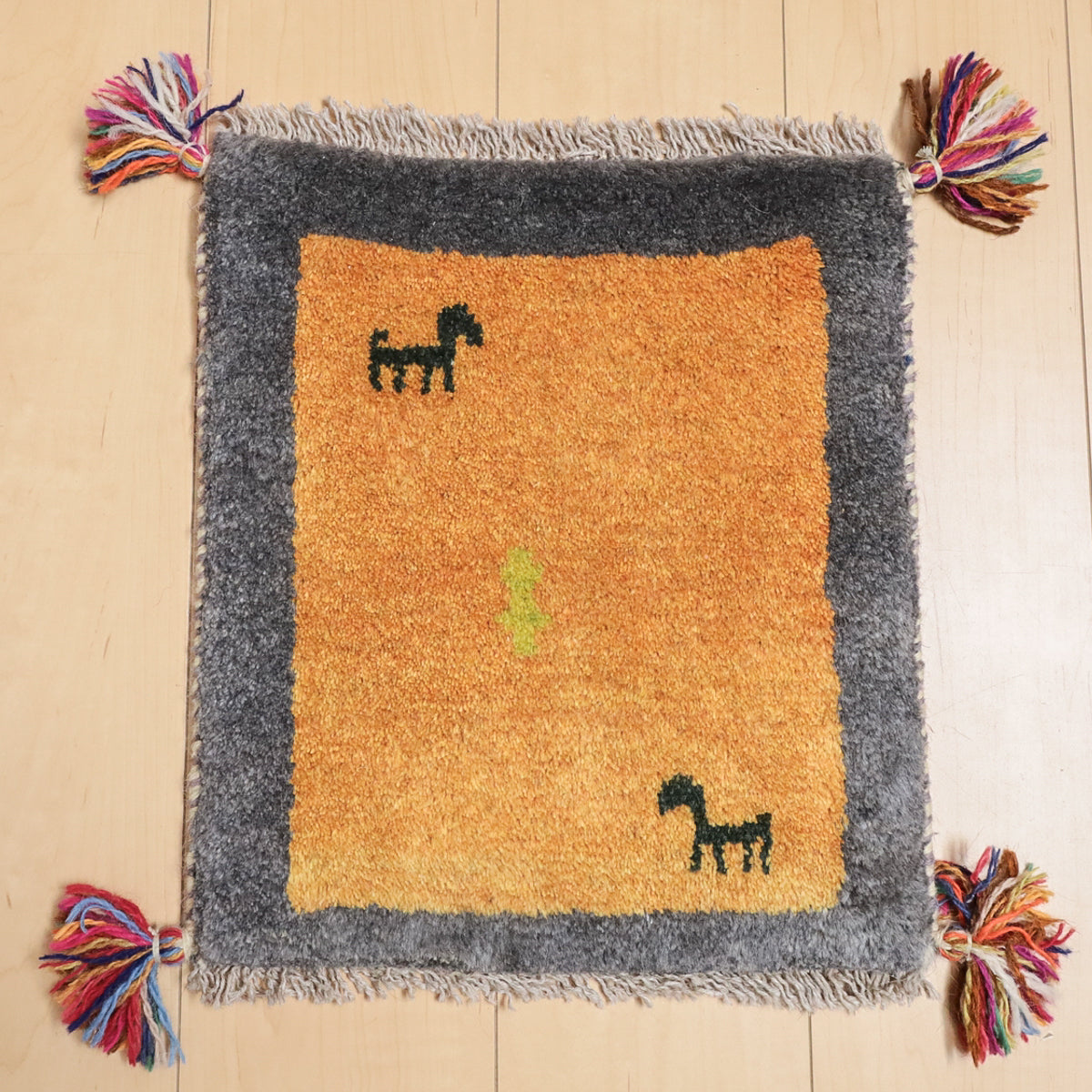【2枚で46,000円】ギャッベ 41×37cm(BP-12324)