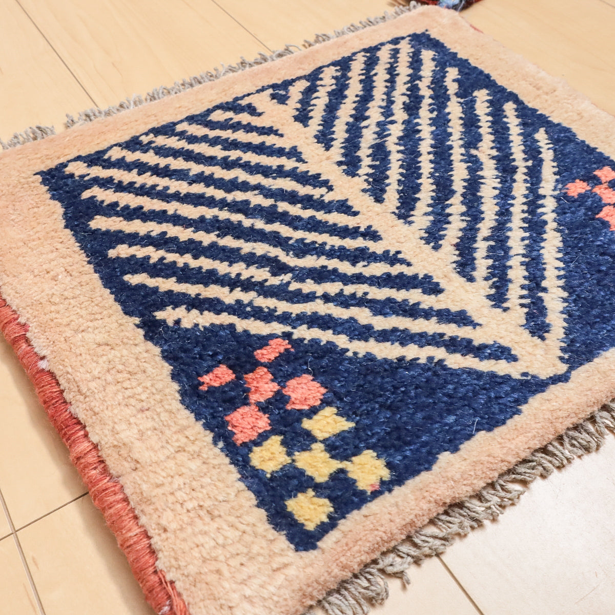 【2枚で46,000円】ギャッベ 36×44cm(BP-12339)