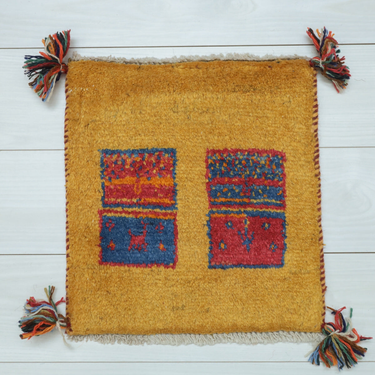【2枚で46,000円】ギャッベ 39×36cm(BP-12507)