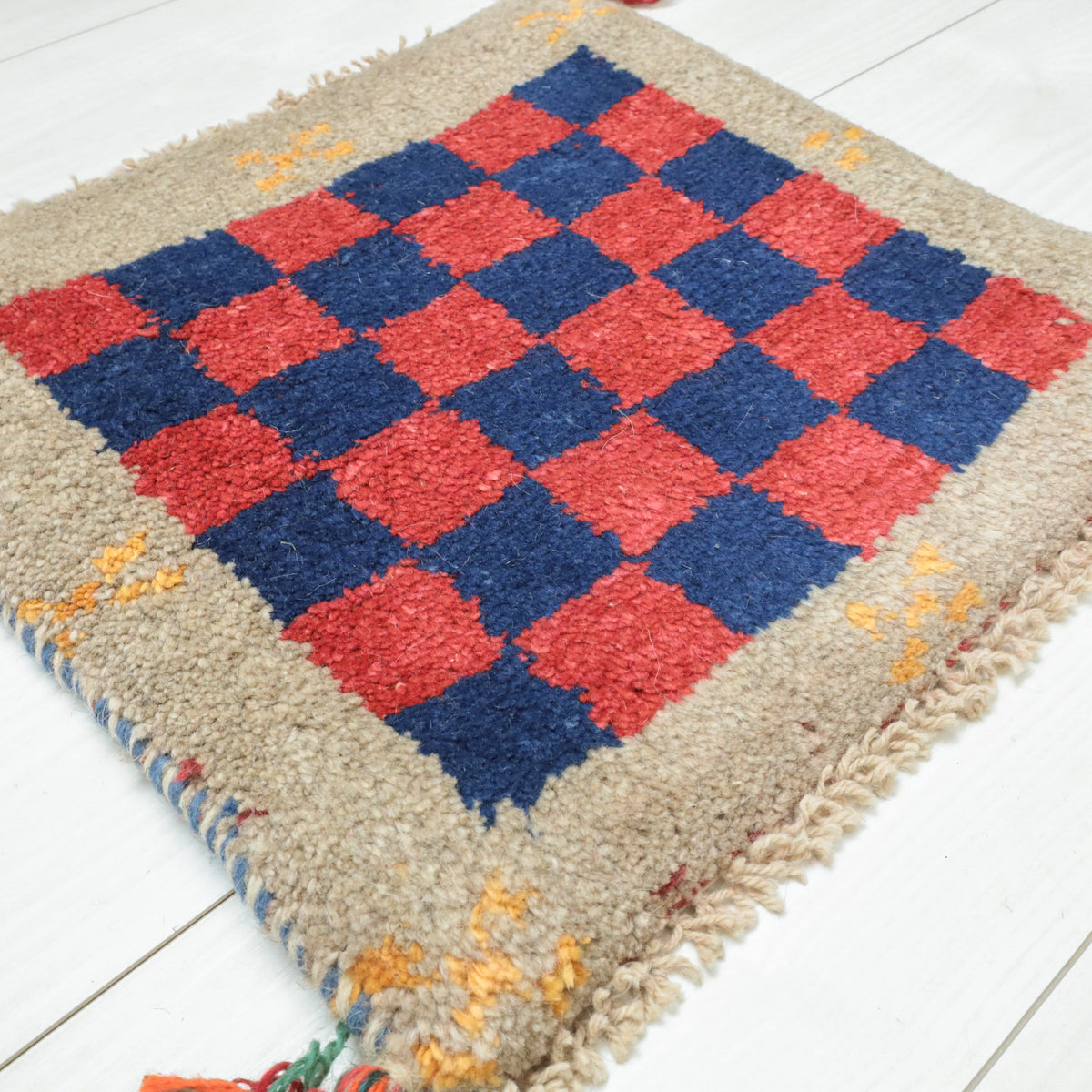 【2枚で46,000円】ギャッベ 39×40cm(BP-12553)