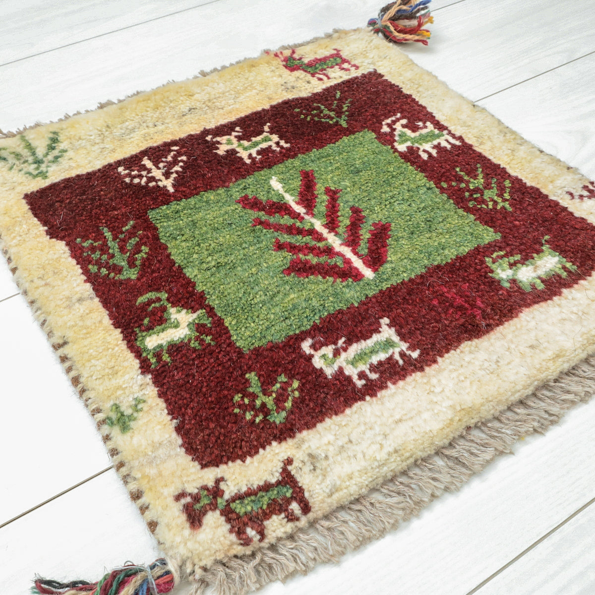 【2枚で46,000円】ギャッベ 39×39cm(BP-12585)