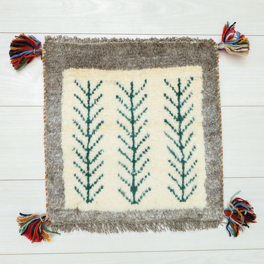 【2枚で46,000円】ギャッベ 37×36cm(BP-12626)
