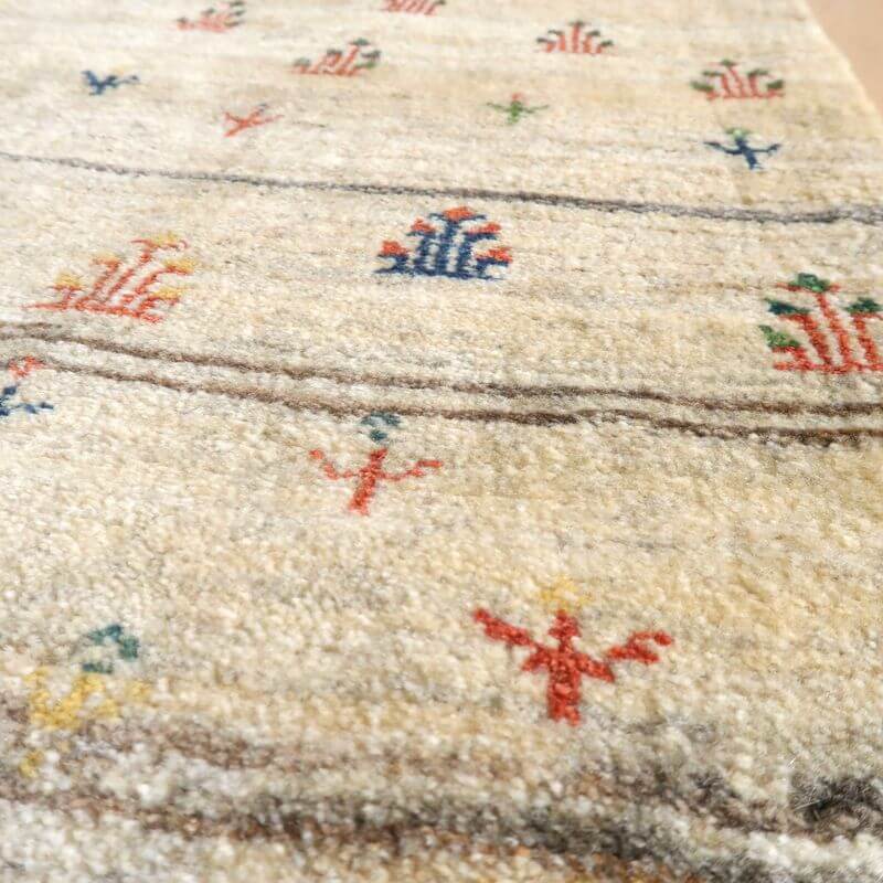 ギャッベ/カシュクリ、細かな上質ランク  84×61cm(BSS-10747)