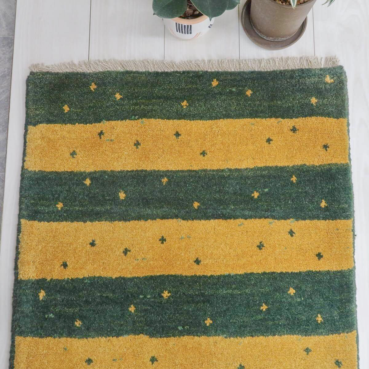 ギャッベ(ラティーフ) 88×61cm(BSS-11568)