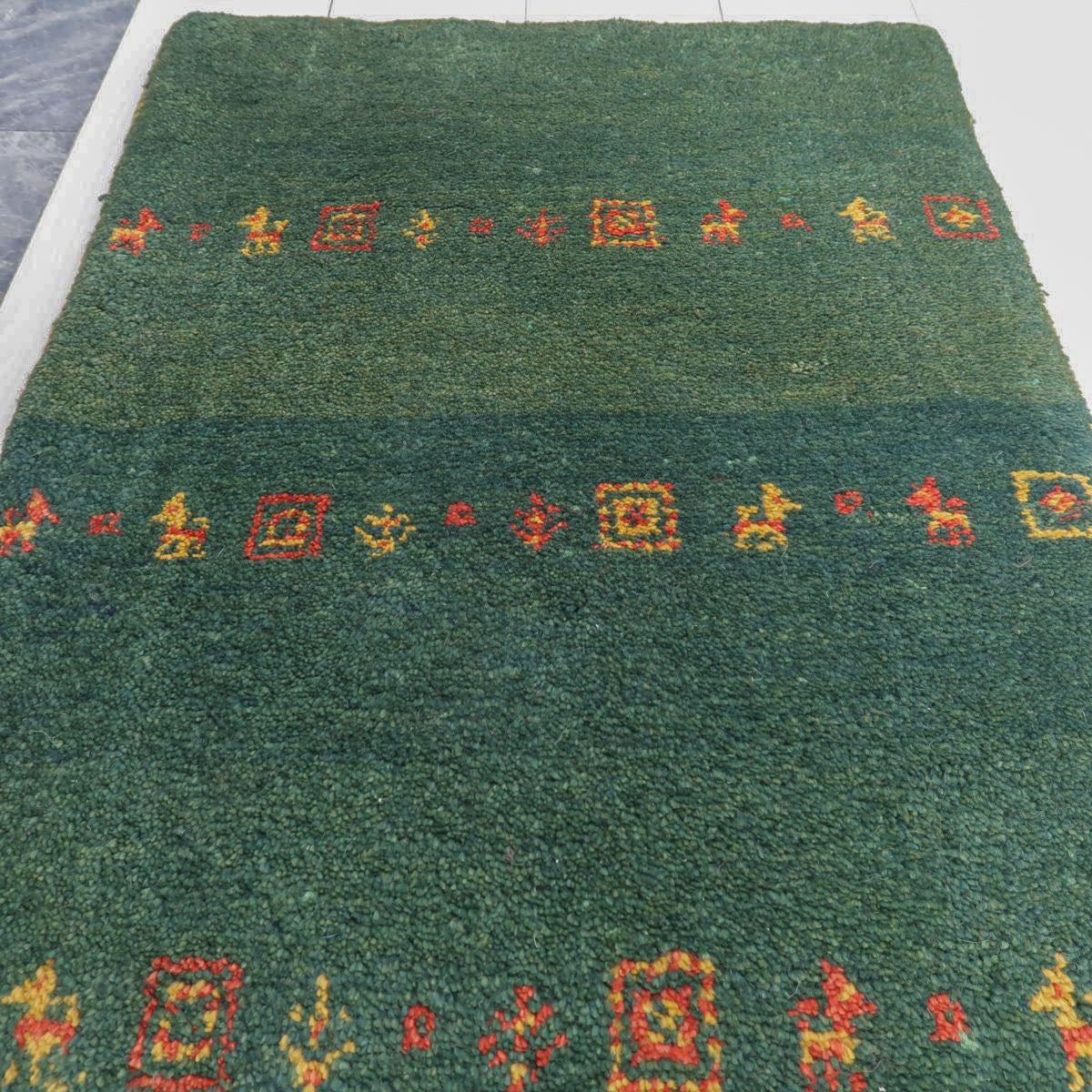 ギャッベ(ラティーフ) 91×57cm(BSS-11600)