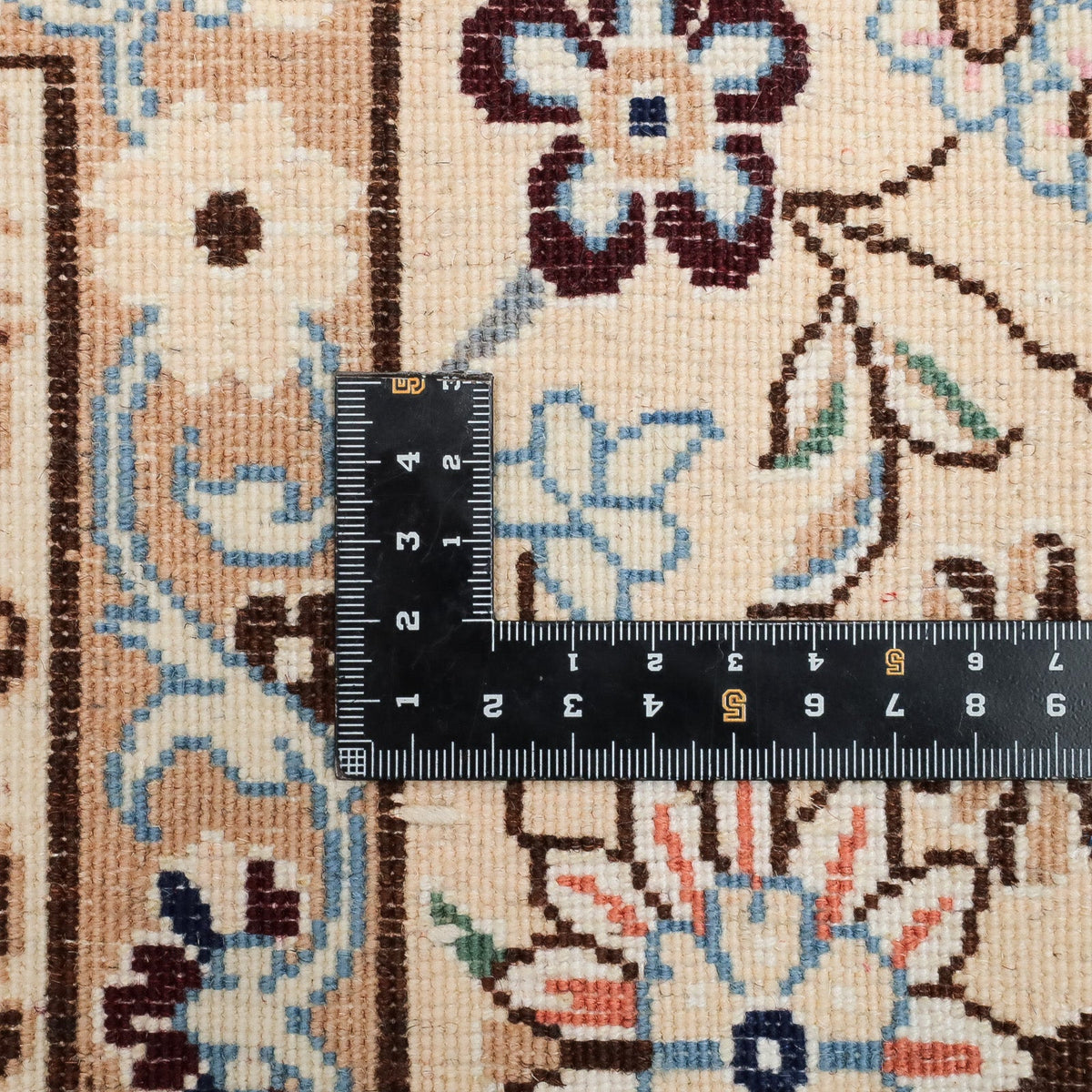 ペルシャ絨毯 ナイン産 9ラ(La)メダリオン柄 203×131cm(FL-13280)