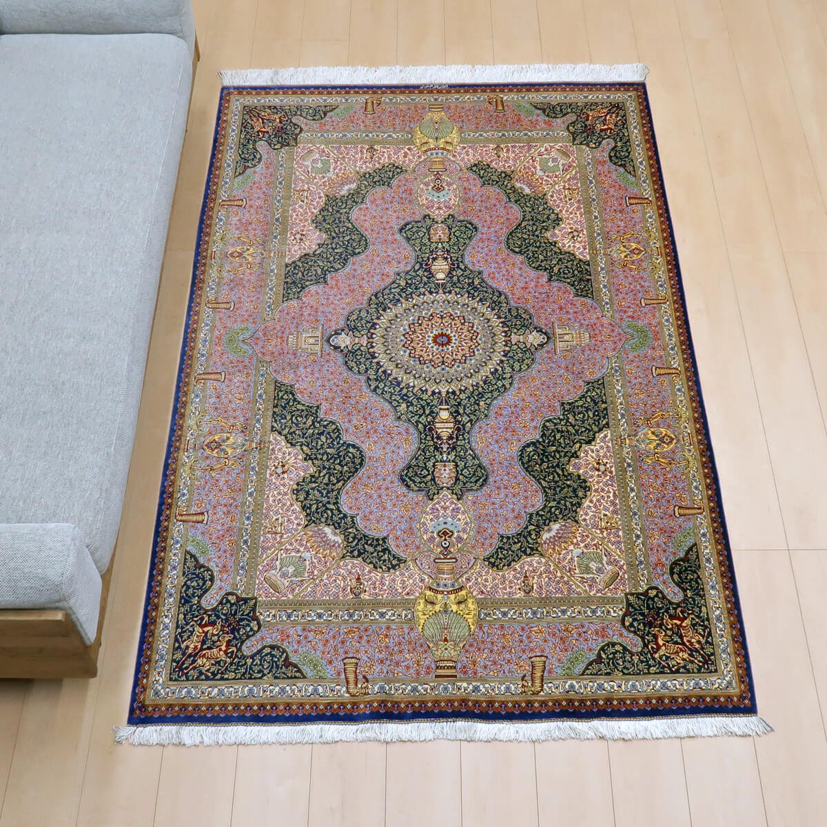 高級ペルシャ絨毯クム、シルク100% ジャムシーディ 200×131cm(FL-22180)