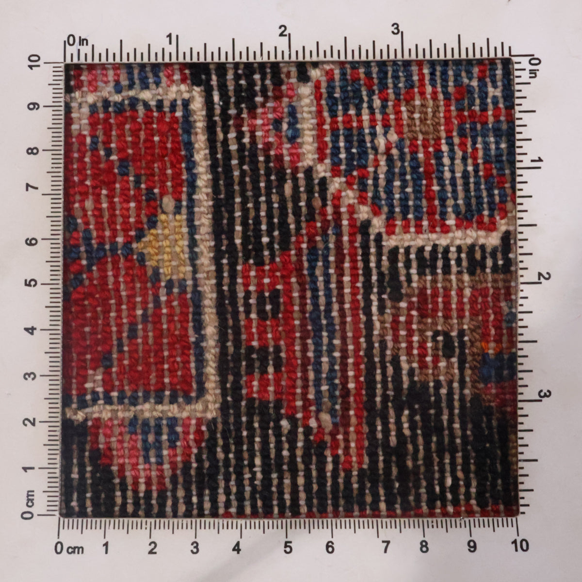 ペルシャ絨毯(イラン産)トゥイセルカーン 200×120cm(FL-70157)