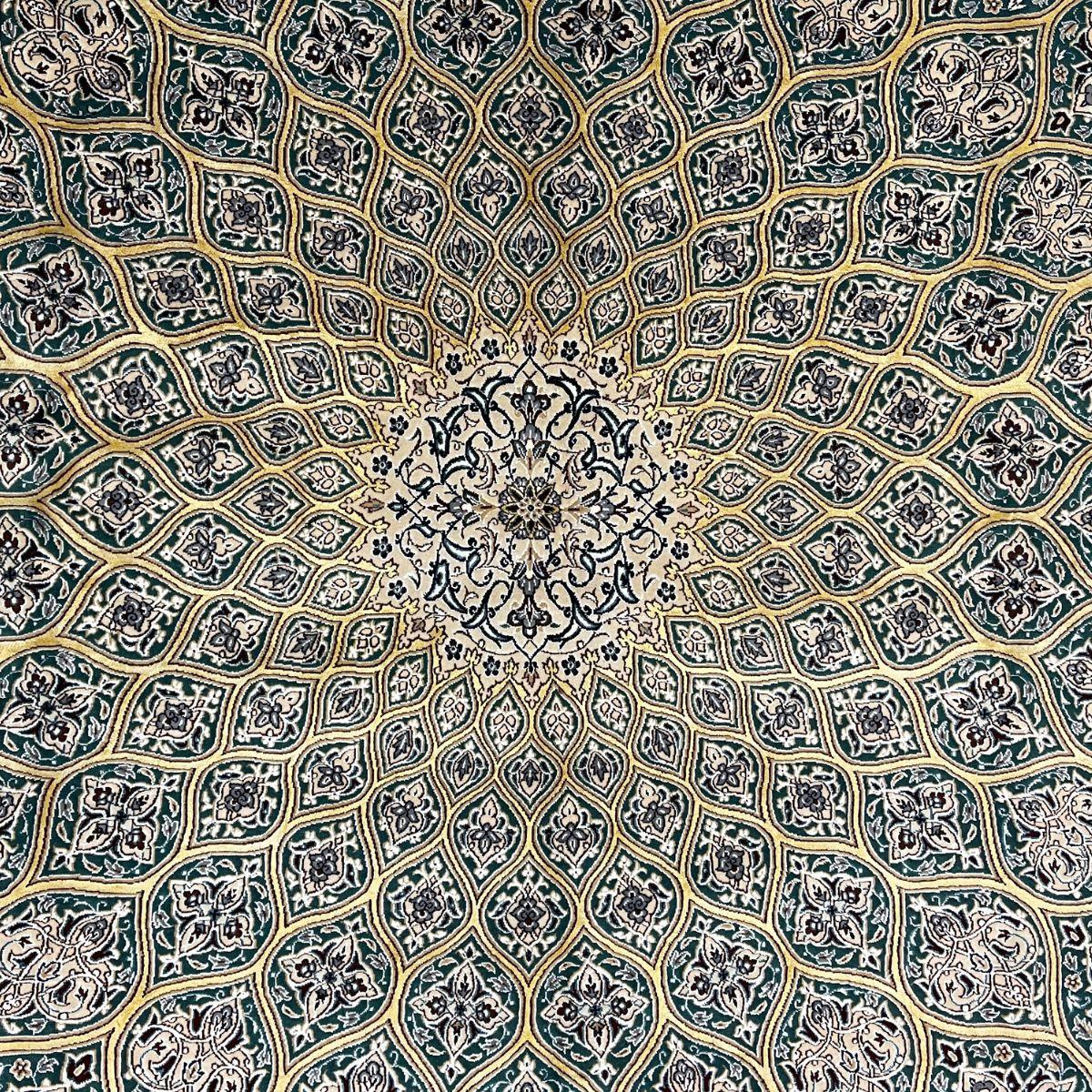 最高級ペルシャ絨毯(ナイン産)ハビビアン工房 241×165cm(FL-70362)