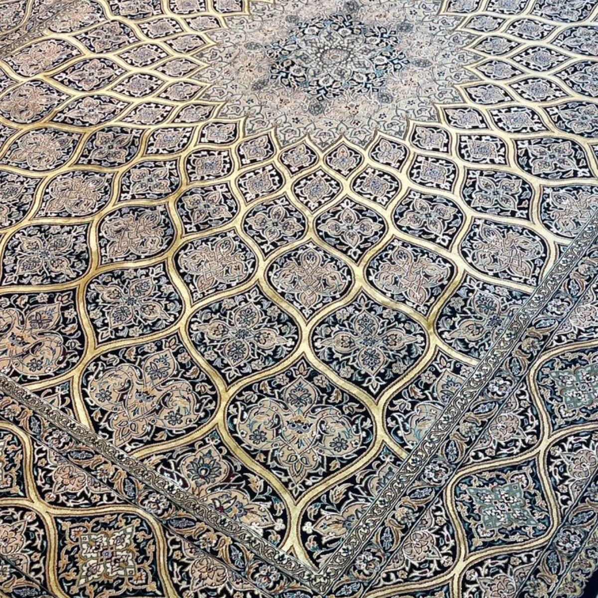 最高級ペルシャ絨毯(ナイン産)ハビビアン工房 303×218cm(FL-70364)
