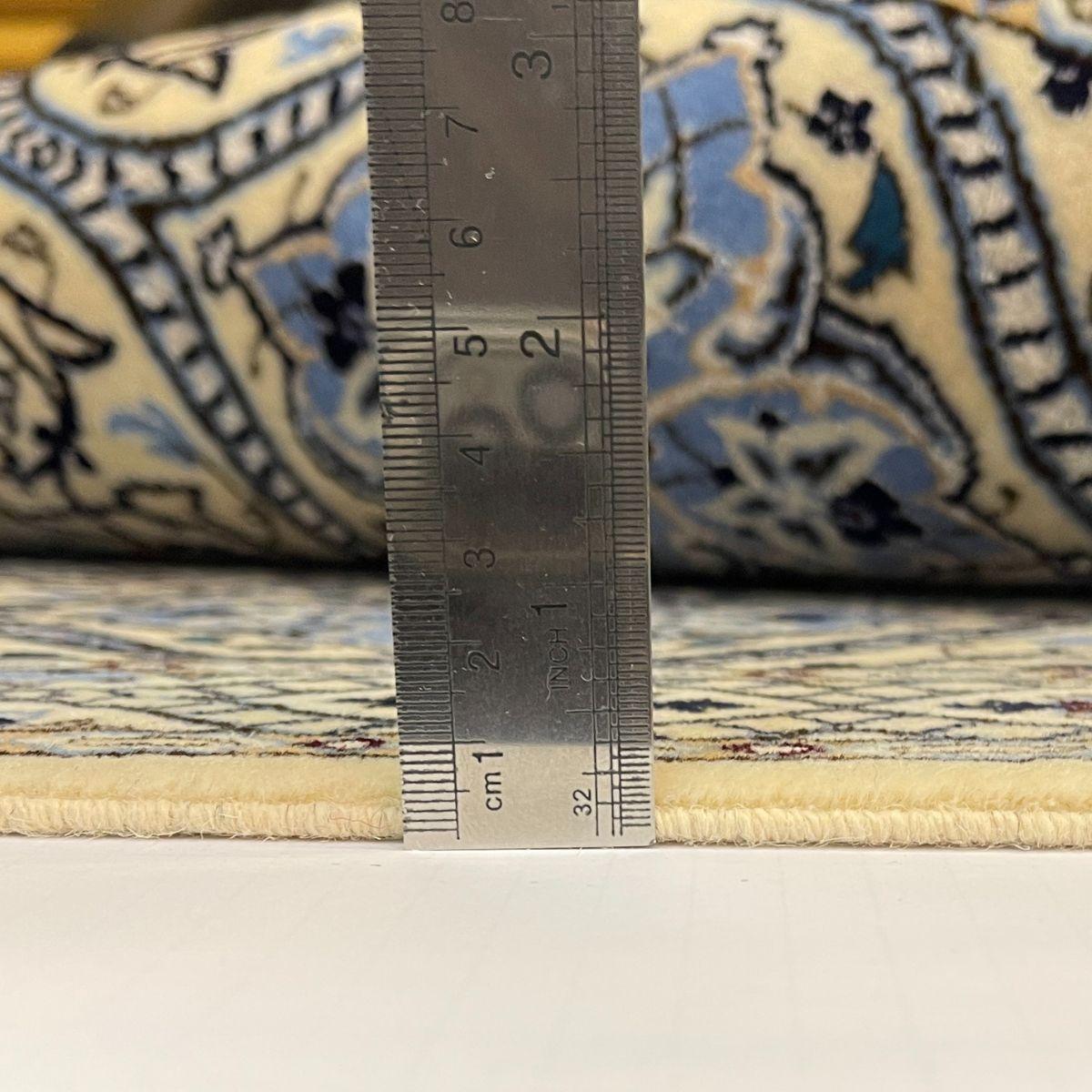 最高級ペルシャ絨毯(ナイン産)ハビビアン工房 310×205cm(FL-70368)