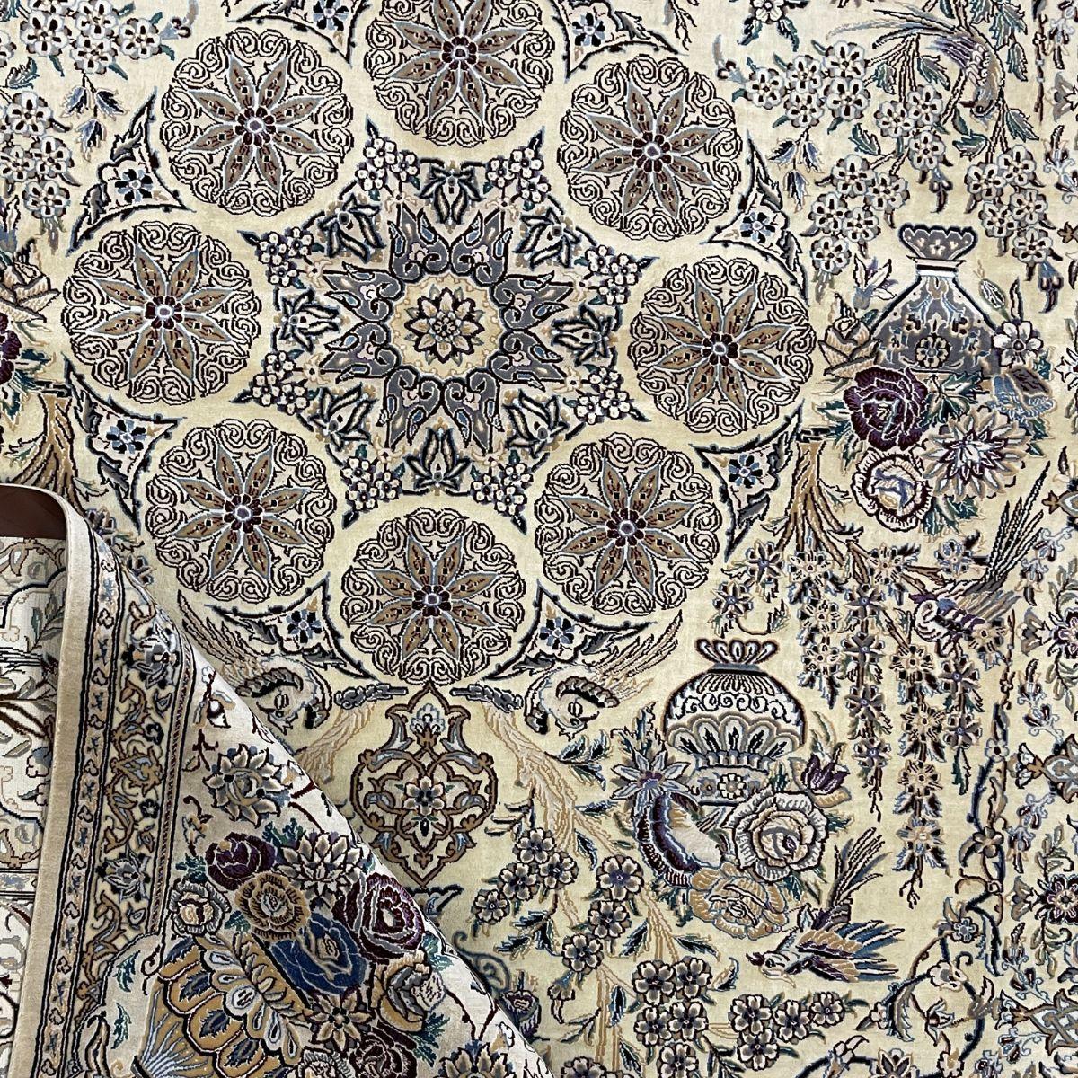 最高級ペルシャ絨毯(ナイン産)ハビビアン工房 260×180cm(FL-70371)