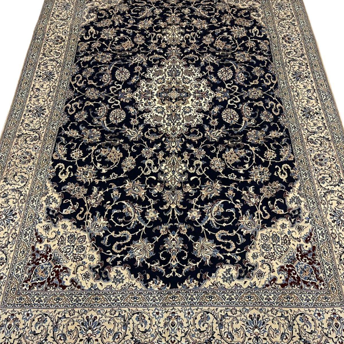 最高級ペルシャ絨毯(ナイン産)ハビビアン工房 277×164cm(FL-70372)