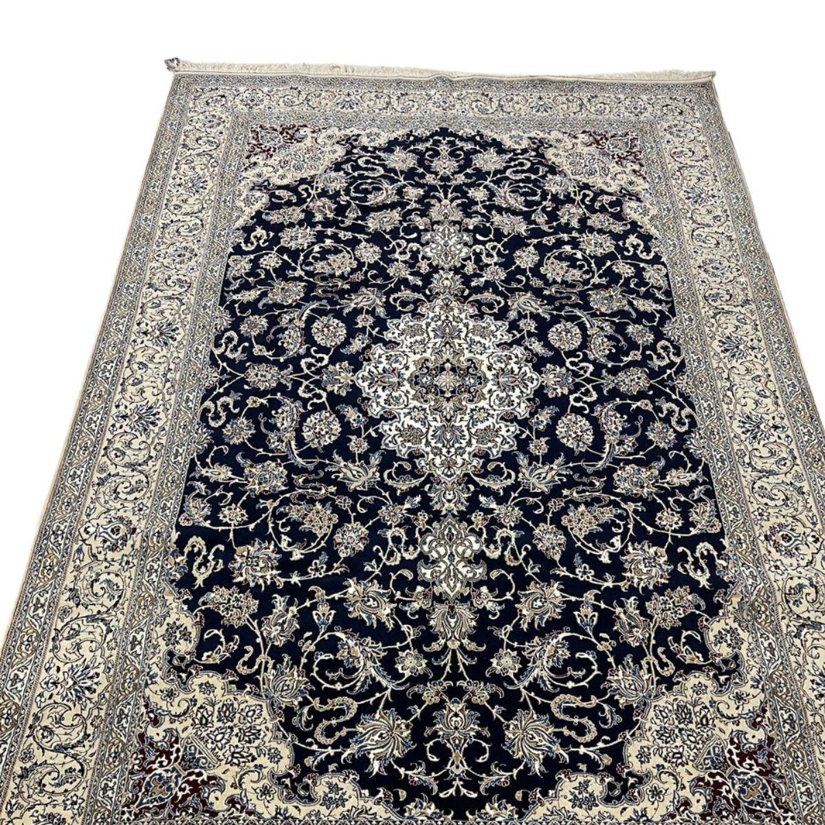 最高級ペルシャ絨毯(ナイン産)ハビビアン工房 277×164cm(FL-70372)