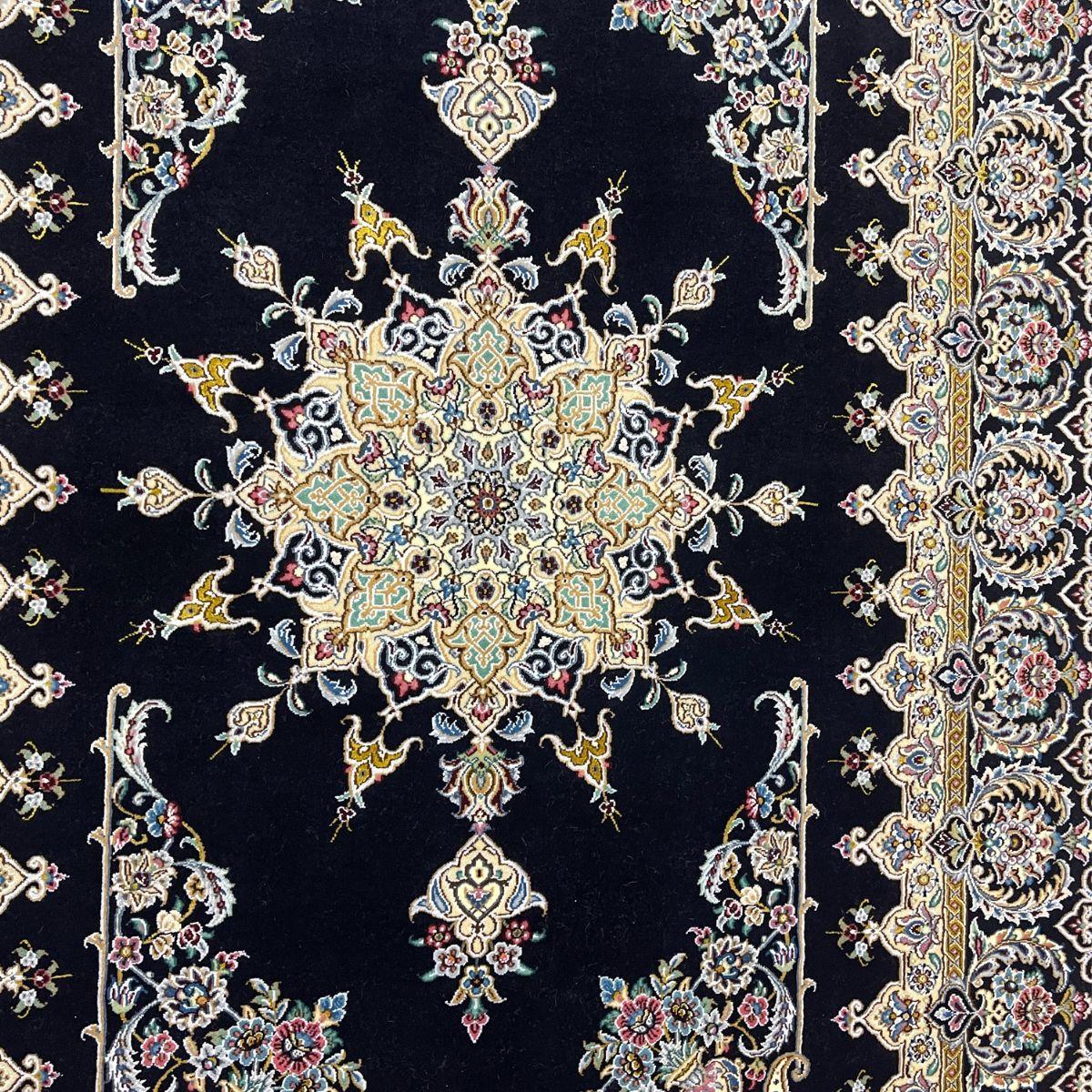 最高級ペルシャ絨毯(ナイン産)ハビビアン工房 162×111cm(FL-70374)