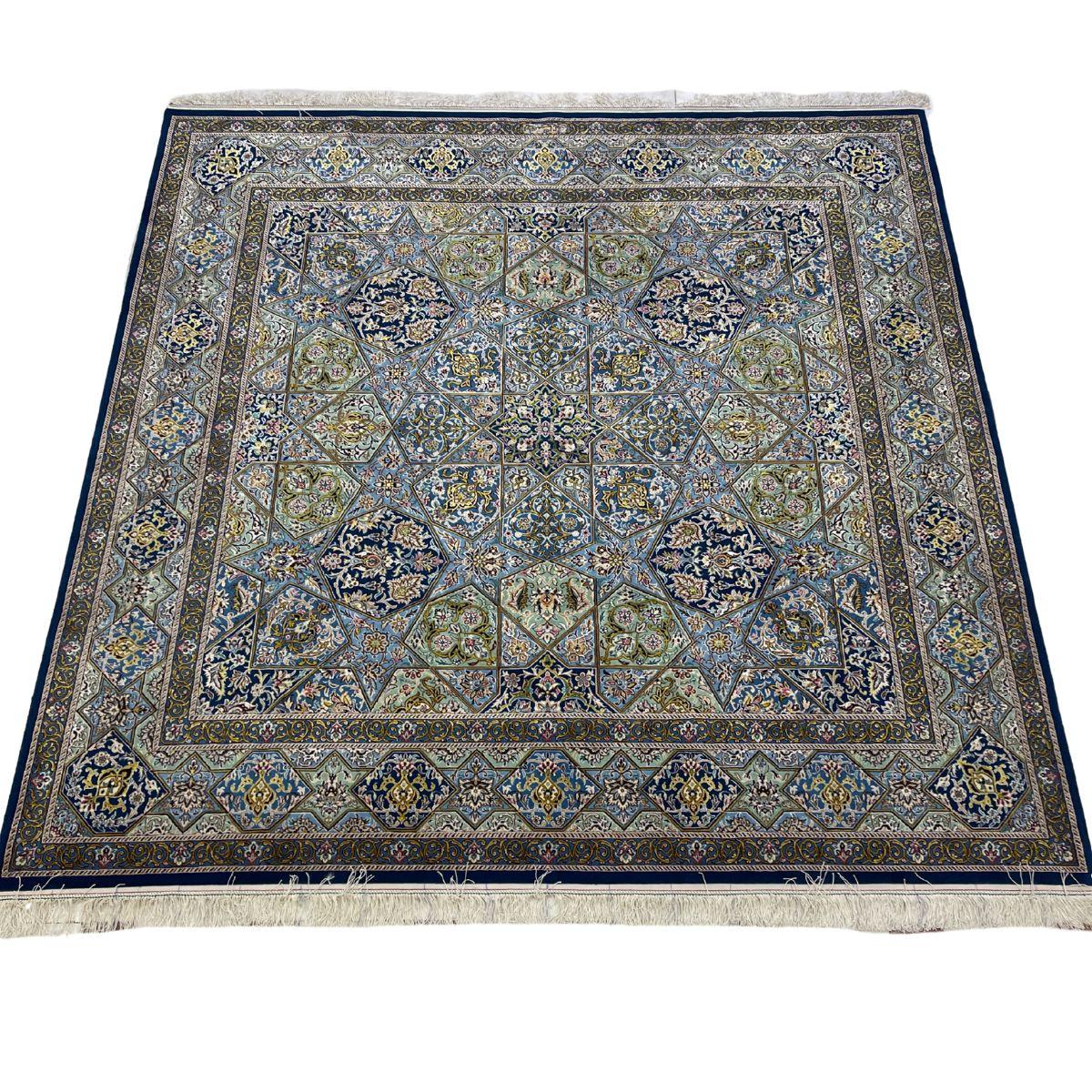 最高級ペルシャ絨毯(ナイン産)ハビビアン工房 208×206cm(FL-70375)