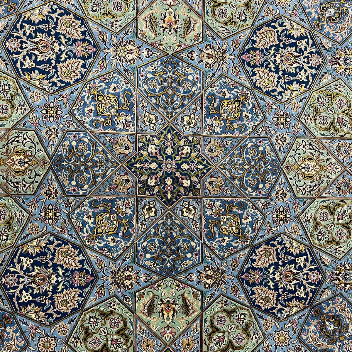 最高級ペルシャ絨毯(ナイン産)ハビビアン工房 208×206cm(FL-70375)