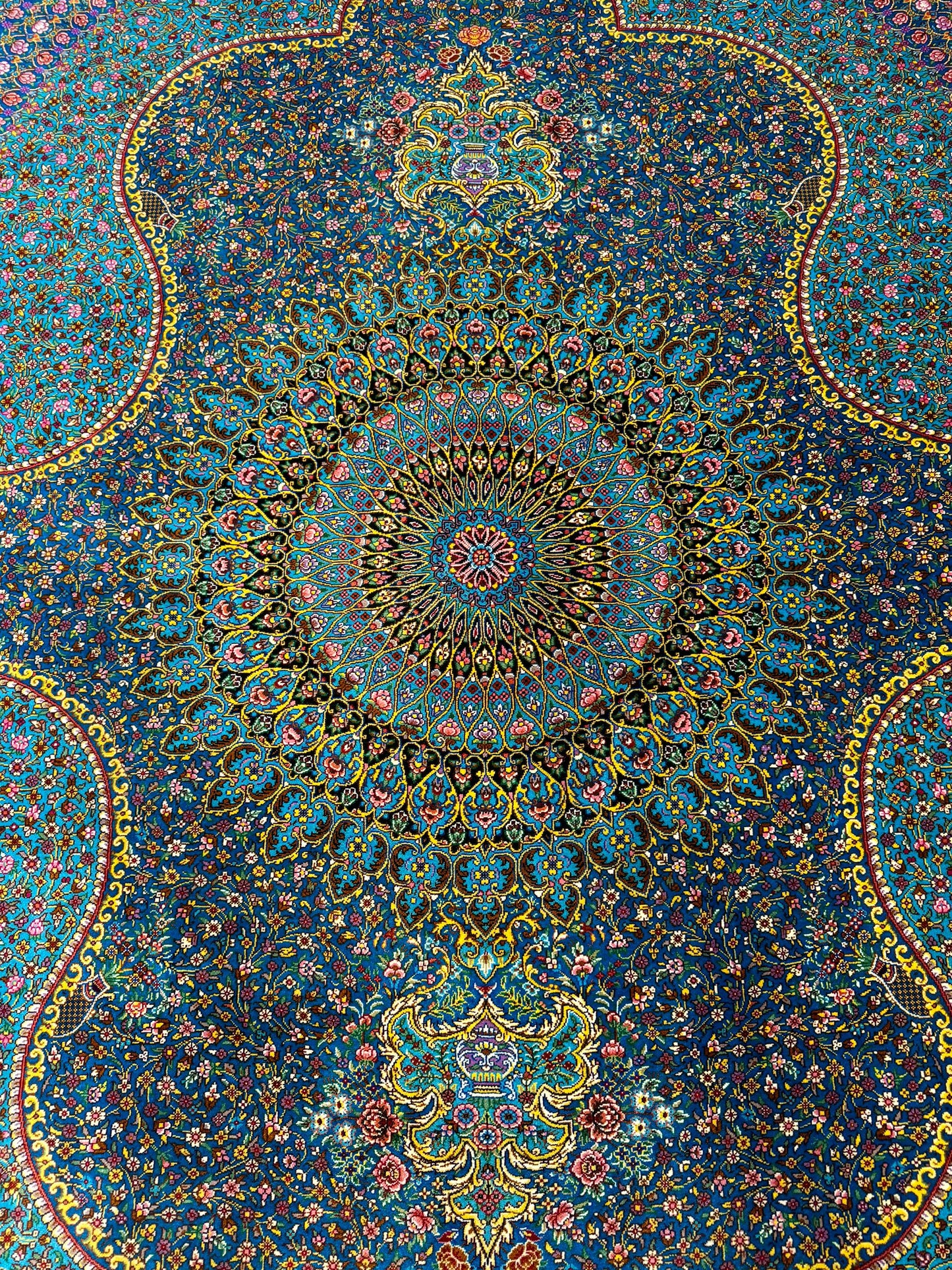 高級ペルシャ絨毯クム産シルク100% ジャムシディ工房 200×140cm(FN-10020)