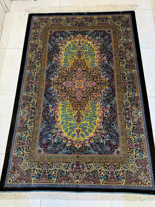 高級ペルシャ絨毯クム産シルク100%  ノウリ工房  205×138cm(FN-10026)
