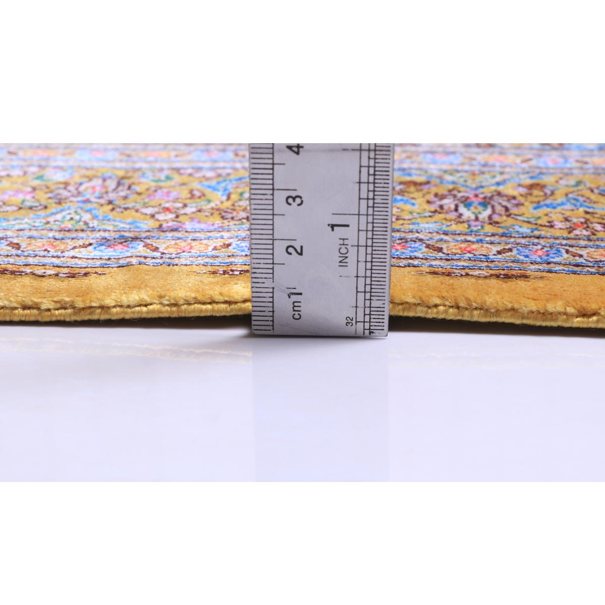 高級ペルシャ絨毯(シルク100%)ジャムシーディー工房 93×61cm(FN-70282)