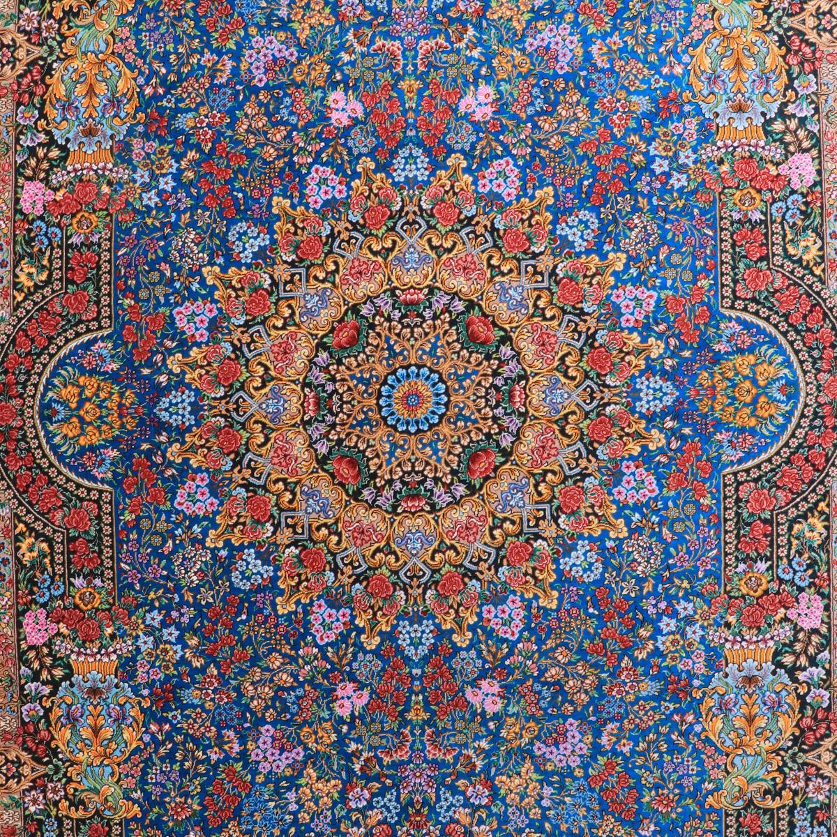 高級ペルシャ絨毯(シルク100%)メフルバフ工房 200×129cm(FN-70334)