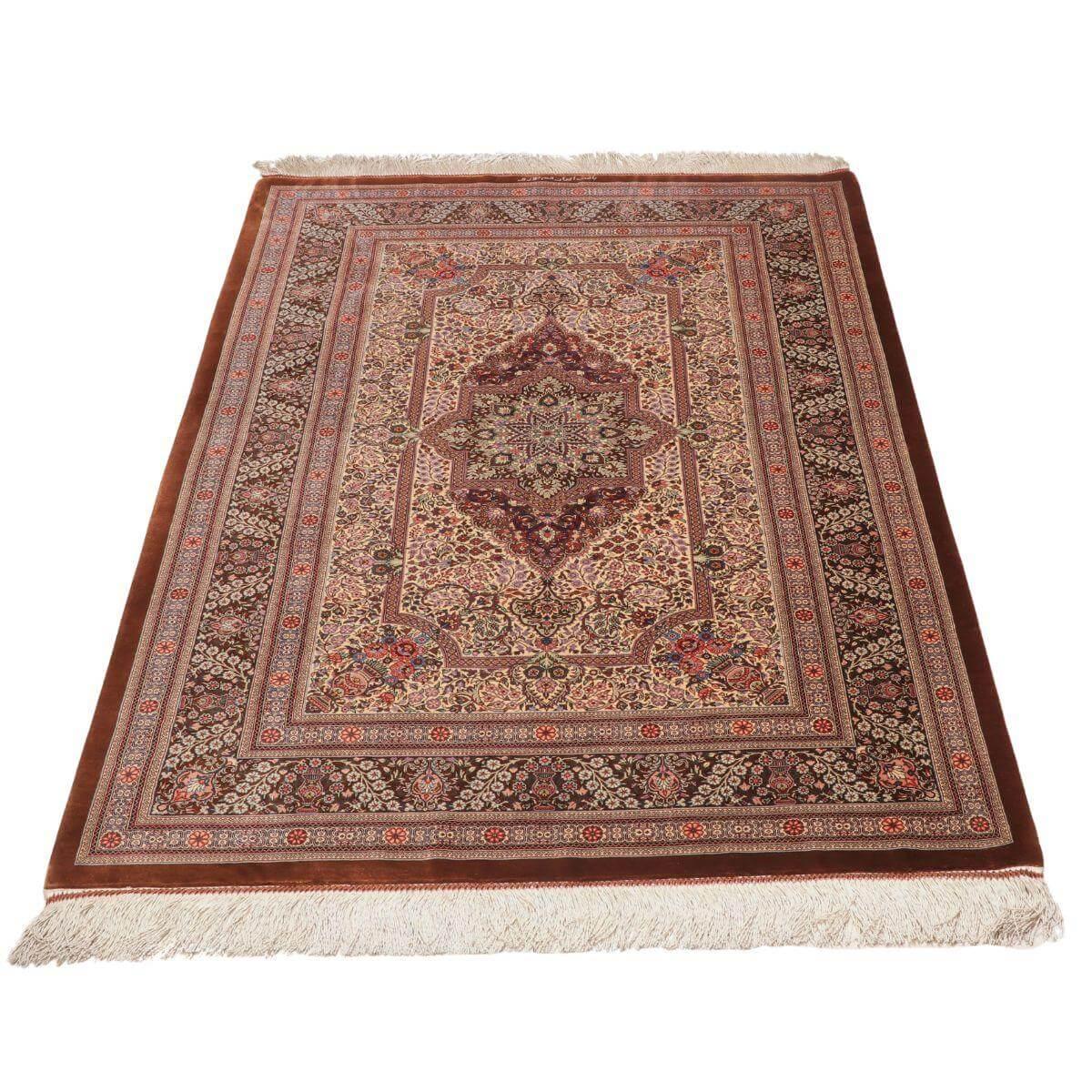 高級ペルシャ絨毯(シルク100%)ヌーリ工房 151×101cm(FN-70352)
