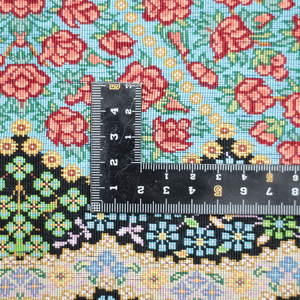 高級ペルシャ絨毯 クム産 シルク100% KHAKI工房|薔薇柄 ターコイズ×レッド|80×60cm(FS-13367)