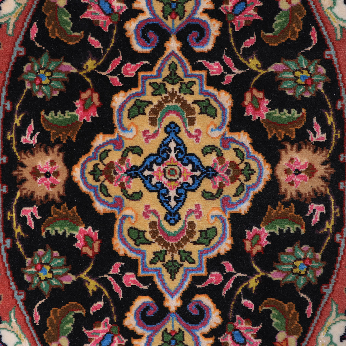 ペルシャ絨毯(イラン産)タブリーズ 67×48cm(FS-70009)
