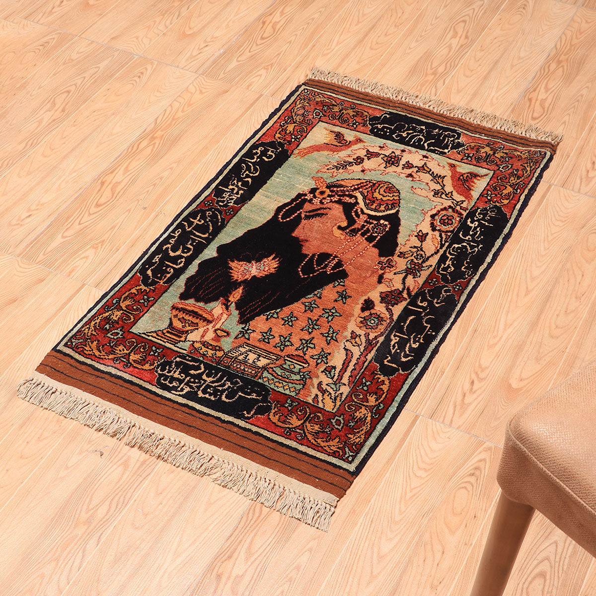 ペルシャ絨毯(イラン産)クム 90×53cm(FS-70010)