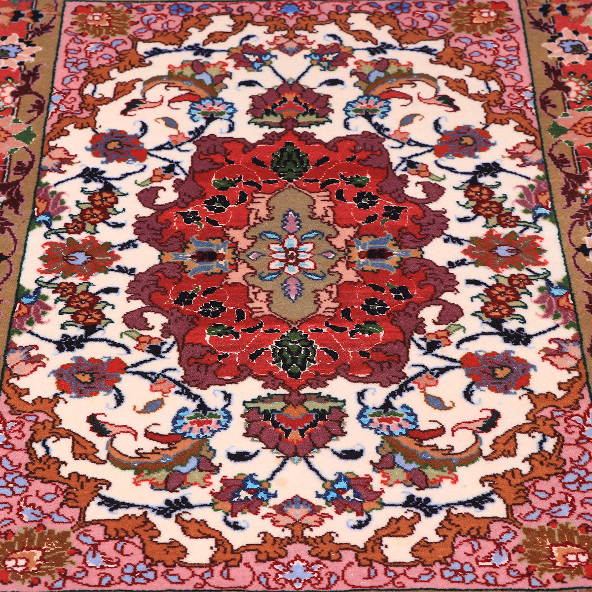 ペルシャ絨毯(イラン産)タブリーズ 92×62cm(FS-70011)