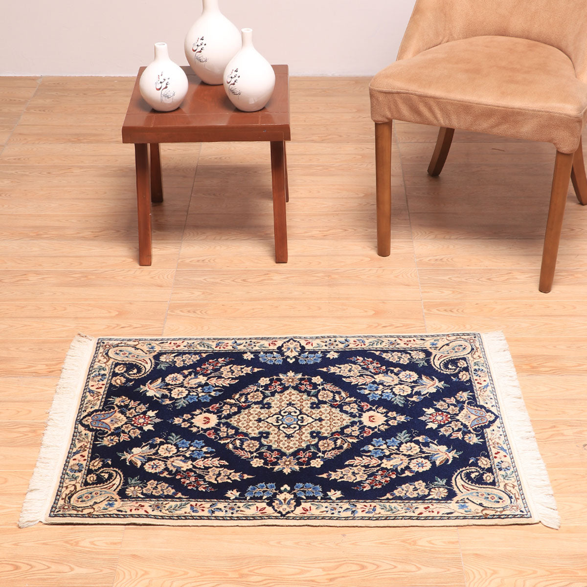 ペルシャ絨毯(イラン産)ナイン 88×60cm(FS-70013)