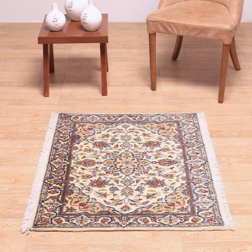 ペルシャ絨毯(イラン産)カーシャーン 93×77cm(FS-70017)