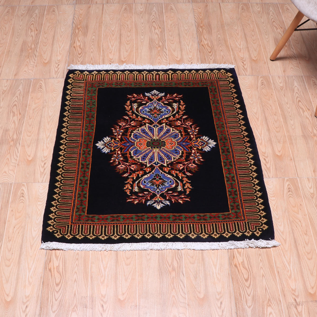 ペルシャ絨毯(イラン産)カーシャーン 91×78cm(FS-70020)