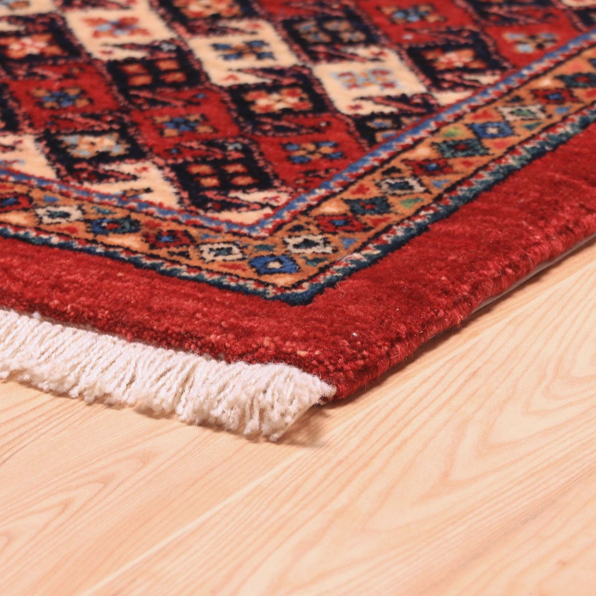ペルシャ絨毯(イラン産)ビジャー 46×41cm(FS-70030)