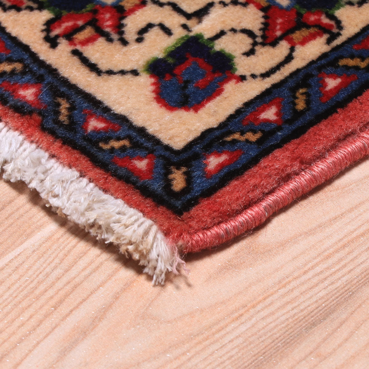 ペルシャ絨毯(イラン産)サルーク 126×68cm(FS-70035)