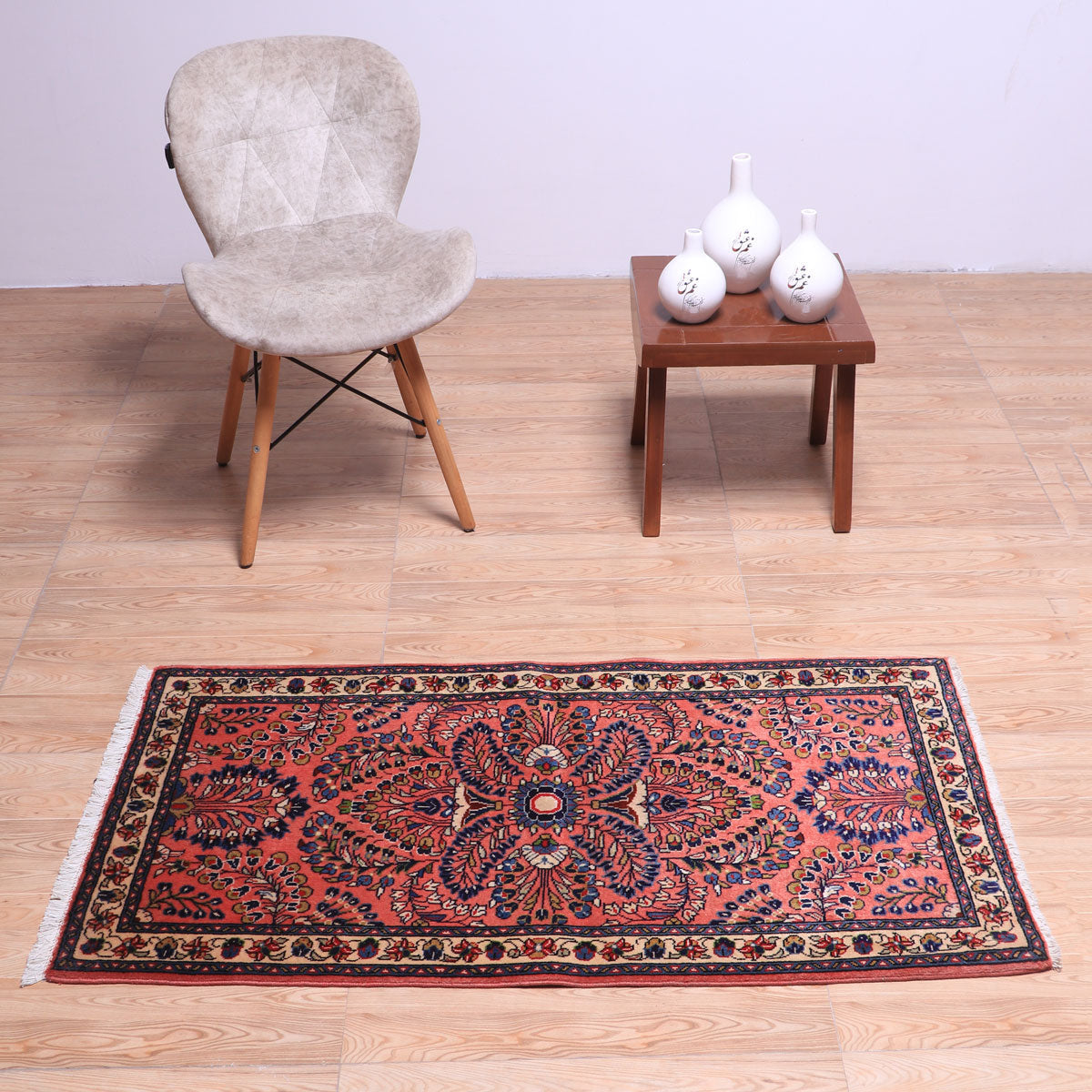 ペルシャ絨毯(イラン産)サルーク 126×68cm(FS-70035)