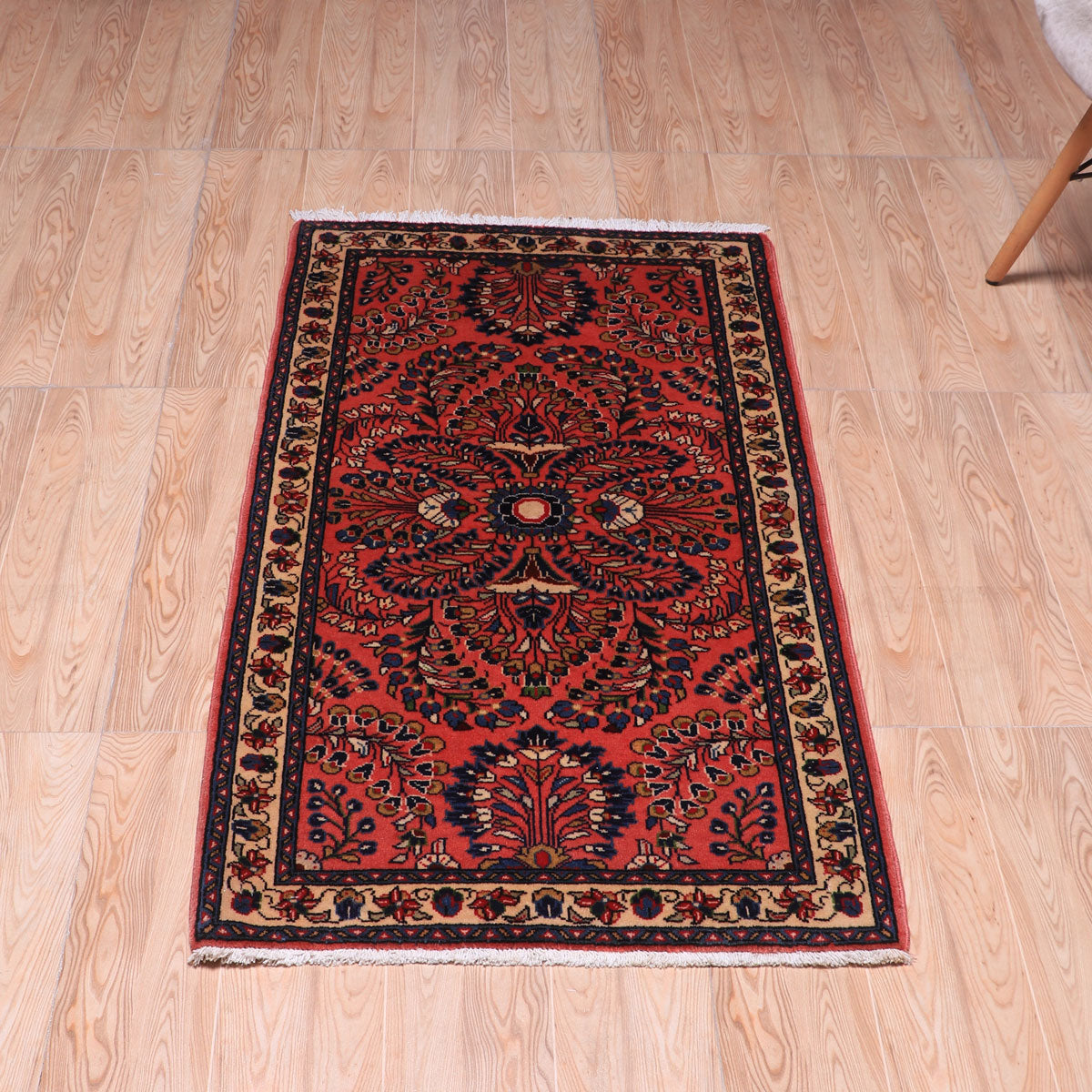 ペルシャ絨毯(イラン産)サルーク 126×68cm(FS-70035)