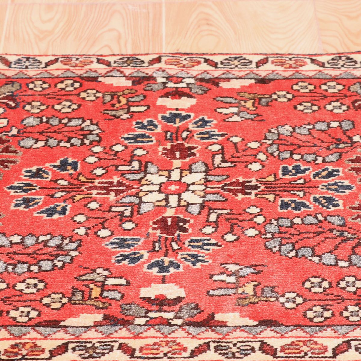 ペルシャ絨毯(イラン産)サルーク 77×57cm(FS-70038)