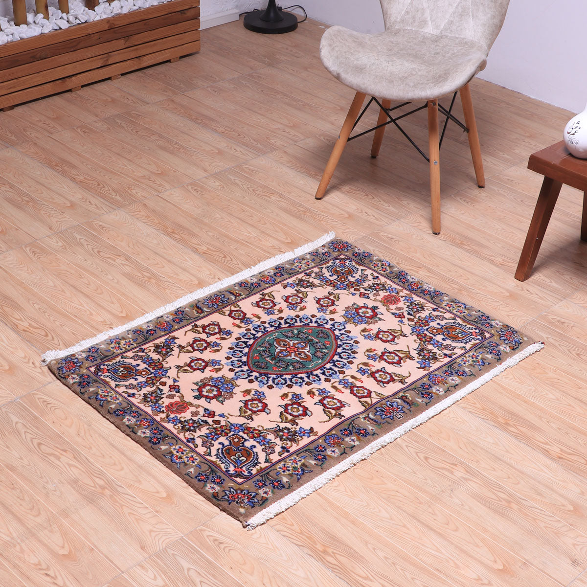 ペルシャ絨毯(イラン産)カーシャーン 100×71cm(FS-70039)