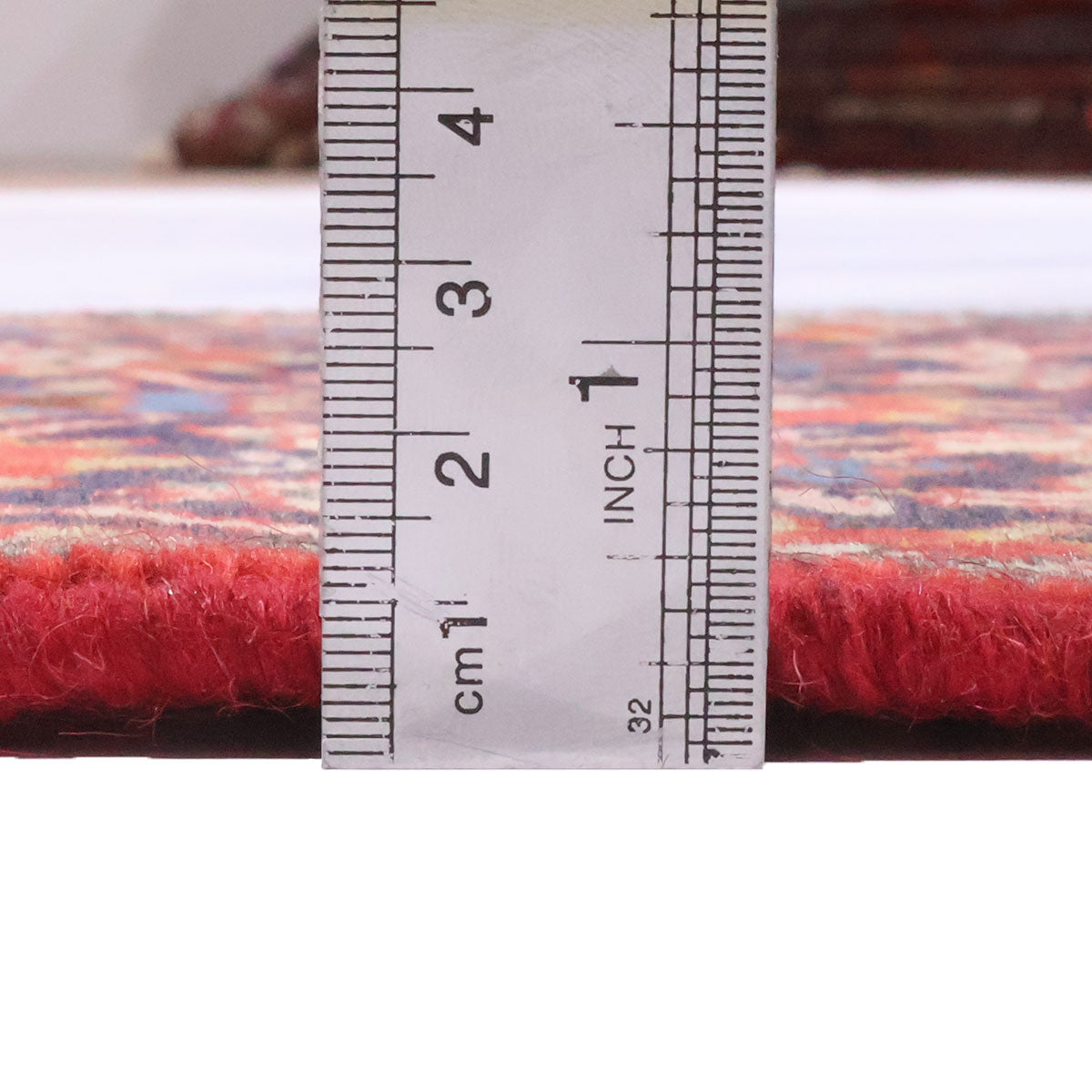 ペルシャ絨毯(イラン産)ヴァラミーン 84×46cm(FS-70050)