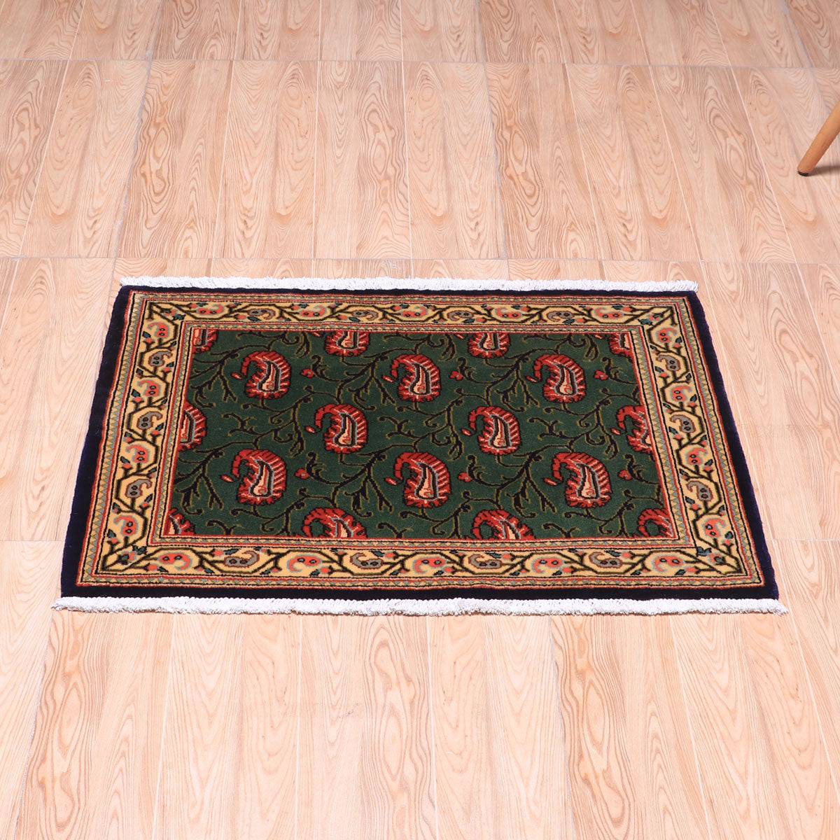 ペルシャ絨毯(イラン産)クム 87×61cm(FS-70056)
