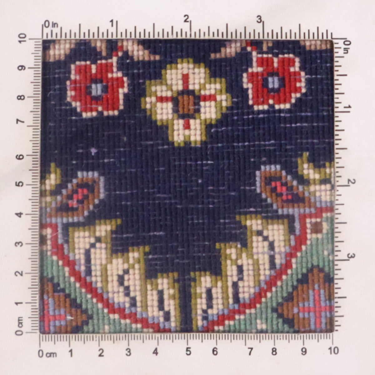 ペルシャ絨毯(イラン産)カーシャーン 102×63cm(FS-70057)
