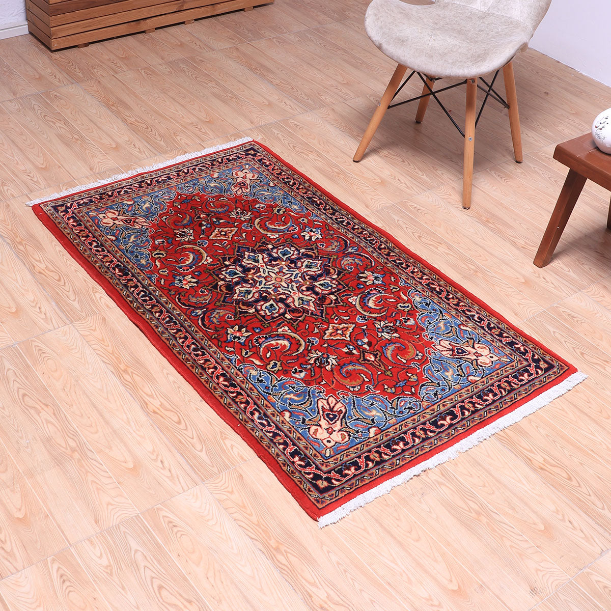 ペルシャ絨毯(イラン産)サルーク 132×79cm(FS-70058)