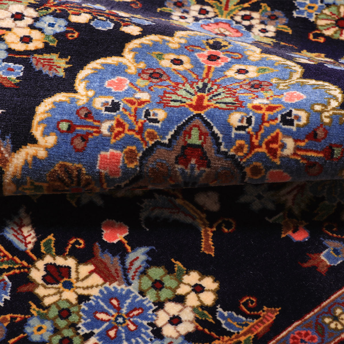 ペルシャ絨毯(イラン産)クム 102×67cm(FS-70060)