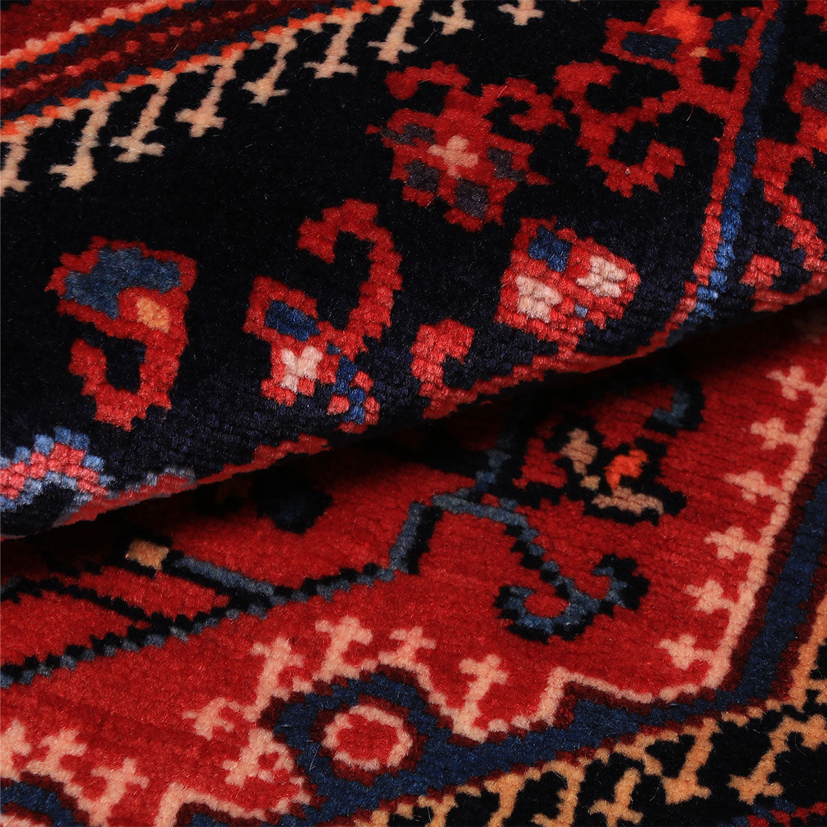 ペルシャ絨毯(イラン産)ゴルトク 140×90cm(FS-70061)