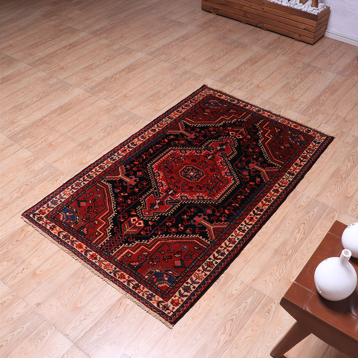 ペルシャ絨毯(イラン産)ゴルトク 140×90cm(FS-70061)