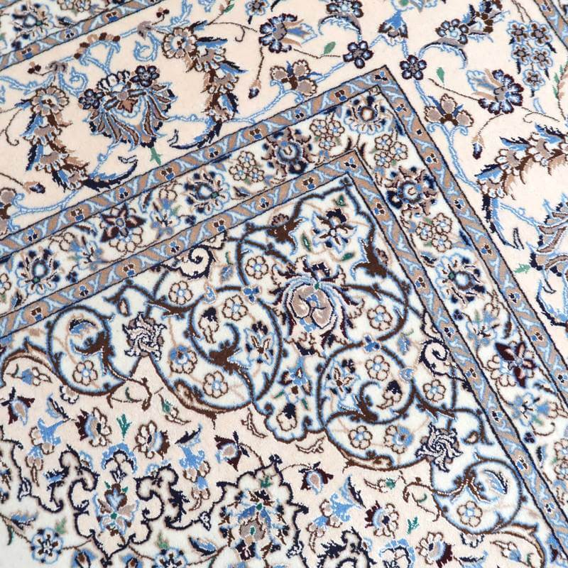 【在庫確保の予約受付中】高級ペルシャ絨毯ナイン産ハビビアン工房 260×205cm(FX-22178)