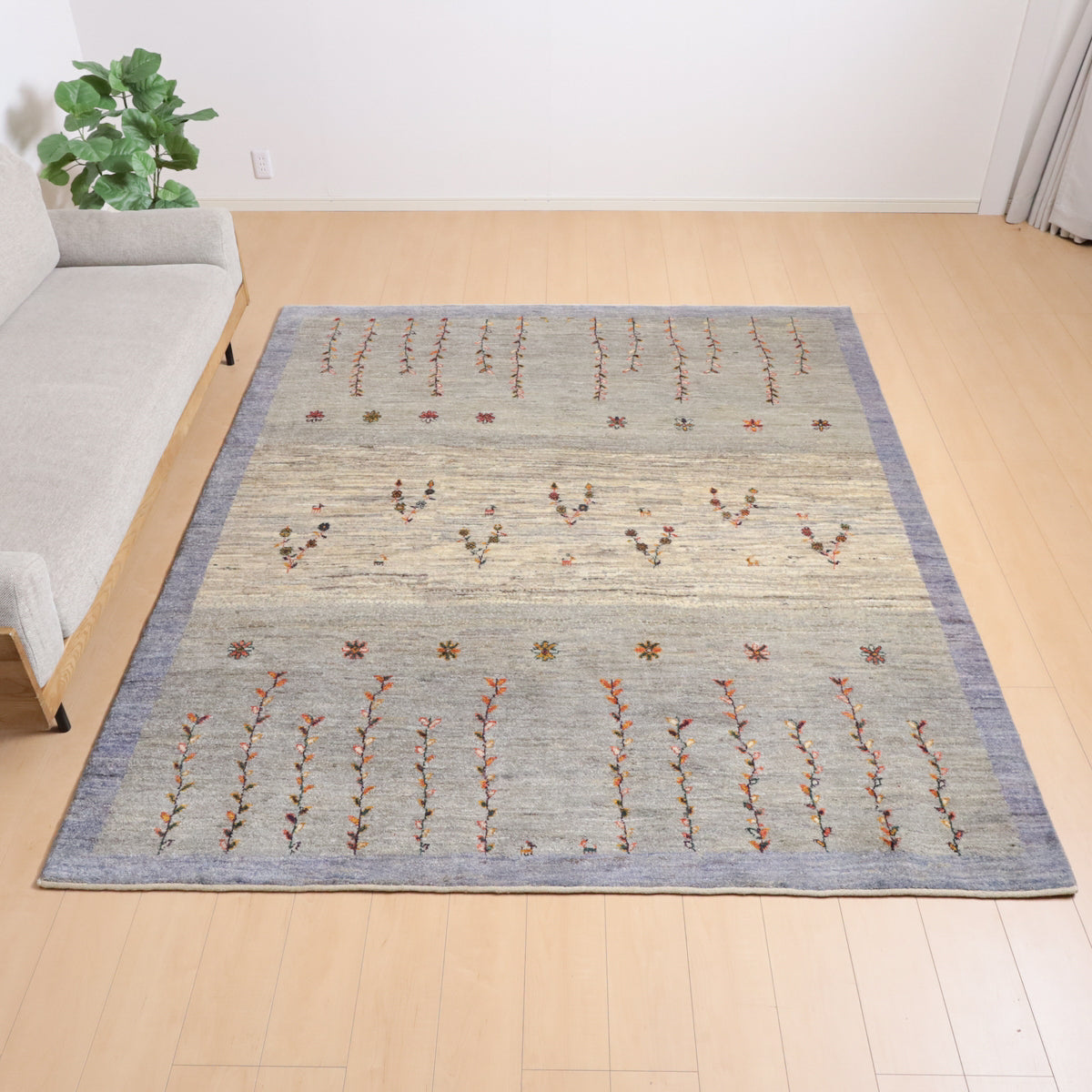 ギャッベ(アマレ) 243×204cm(HL-12219)